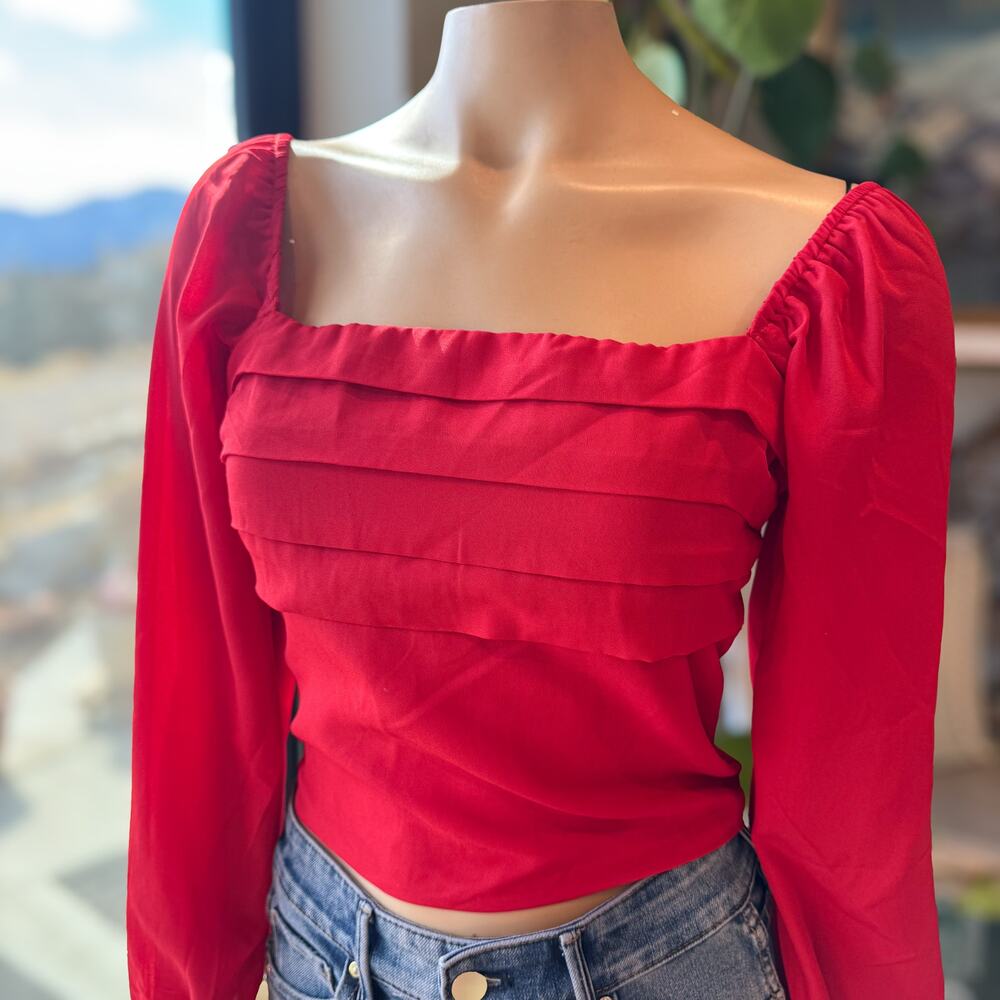NWT, Francesca's Max Red Pleated Square Neck Tie Cuff Top, multiple sizes - Picture 3 of 8